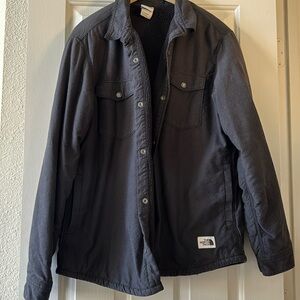 North Face fleece lined heavy button up shirt / jacket.